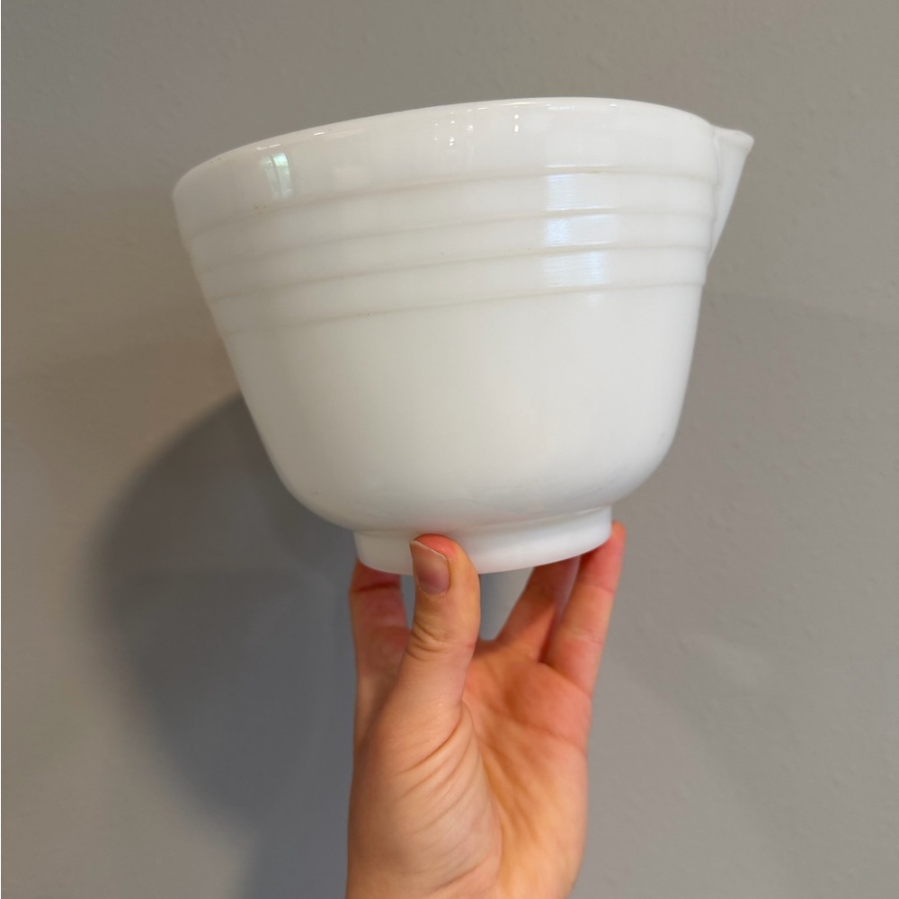 Pyrex Hamilton Beach Bowl - Picture 4 of 6